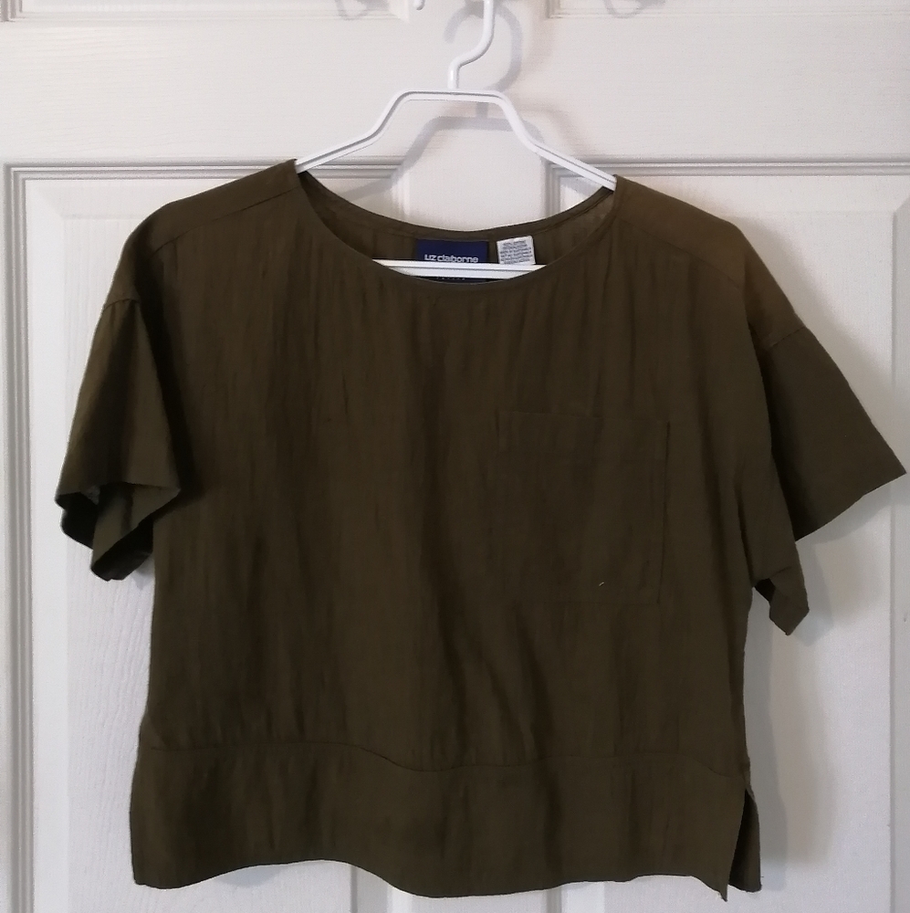 LIZSPORT green t